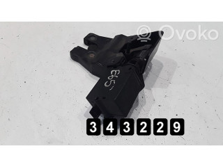 Передний замок