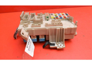 Блок предохранителей 82730-33230, 82730-33230 Austin Maestro