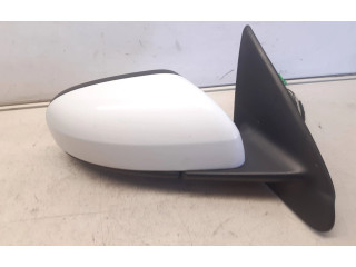 Зеркало электрическое        Volvo V70  2005 - 2008 года   