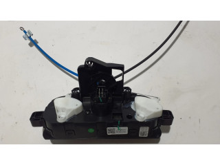 Модуль блока управления кондиционером 275702104R   Dacia Spring