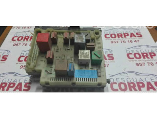 Блок предохранителей 91AG14A073AB Ford Escort