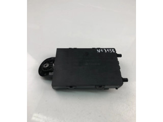 Блок предохранителей 32209198, NO3158 Volvo XC90