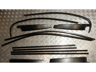 Передняя отделка дверей (молдинги)