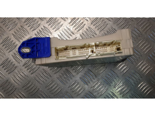 Pojistková skříňka 8273060200B, 9A160947 Toyota Land Cruiser (J150) 2016