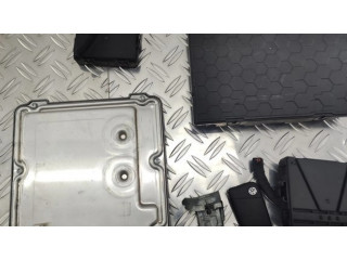 Комплект блоков управления 04L907309R, 5Q0937086AH   Volkswagen PASSAT B8