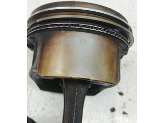 Поршень с шатуном 69L20, 16V Renault Clio II