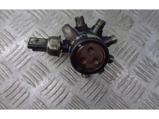 Топливная рампа 8200584034   Renault Clio III  