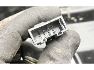 Зеркало электрическое        Skoda Fabia Mk2 (5J)  2007 - 2014 года   