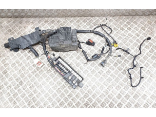 Блок предохранителей J9D3-9137-HD   Jaguar I-Pace    