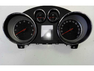 Панель приборов 13346196 Opel Meriva B