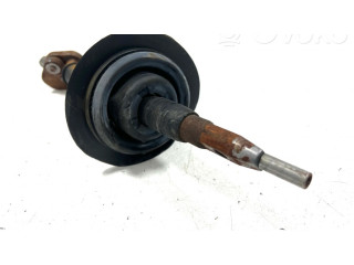 Крестовидная связь оси рулевого колеса