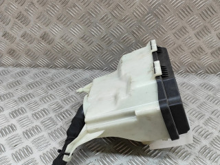 Pojistková skříňka A2055402328 Mercedes-Benz C W205 2019