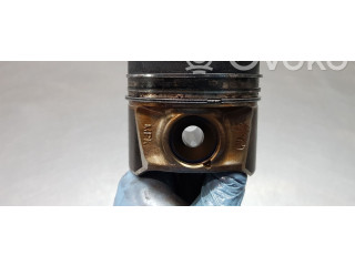 Поршень DDY 04L107065AM001, 03L105401A Skoda Octavia Mk3 (5E)