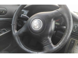 Подушка безопасности двери    Volkswagen PASSAT