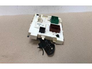 Блок предохранителей P8891894264, 8888003018 Lynk & co 01