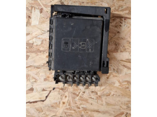 Pojistková skříňka 84044722, 812968063 Chevrolet Camaro 2016