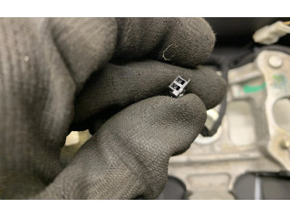 Руль Jeep Cherokee  2013 - 2020 года 0397KBG3A227YK, P1UU341X9AG      