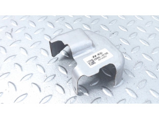 Другая деталь отсека двигателя