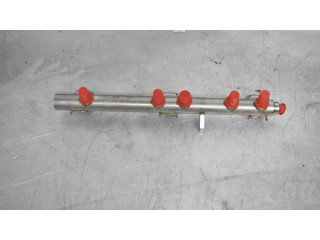 Топливная рампа 13537562474 BMW 3 E90 E91