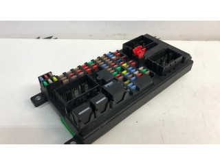 Pojistková skříňka YQE500420 Land Rover Discovery 3 - LR3 2007