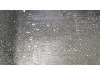 Другая деталь отсека двигателя