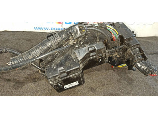 Блок предохранителей Peugeot 108