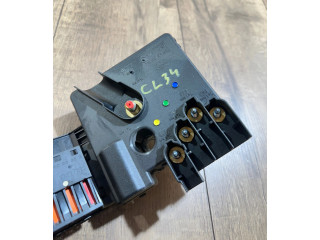 Pojistková skříňka 2115461141, 211546 Mercedes-Benz CLS C219 2005