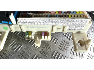 Блок предохранителей 31268178, 31268178 Volvo C30