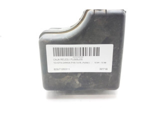 Pojistková skříňka 8267120311 Toyota Carina T190