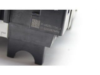 Блок предохранителей 68235117AC Jeep Cherokee