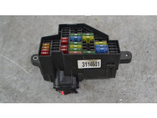 Блок предохранителей Audi A3 S3 8P