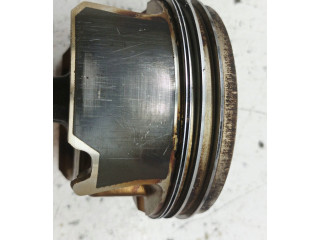 Píst 82L146, TFSI Seat Leon (1P)