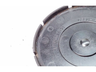 Генератор 03L903023, 0124525187   Volkswagen Caddy      