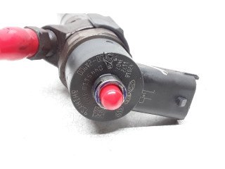 Форсунка 338002A900, 0445110320    KIA Ceed  D4FB 