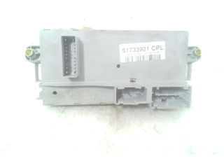 Блок предохранителей 51733921, 51733921   Lancia Ypsilon    