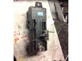   Pojistková skříňka    Mitsubishi Pajero 1990