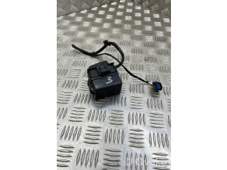 Блок предохранителей  6G9T14B192AA   Volvo V70    