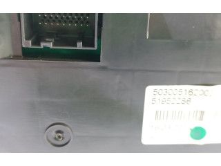 Панель приборов 95527475, 51952286   Opel Combo D       