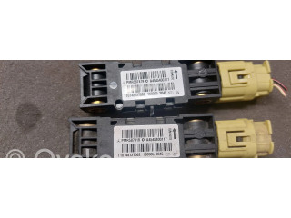 Блок подушек безопасности MR587757, PMR587418 Mitsubishi Colt