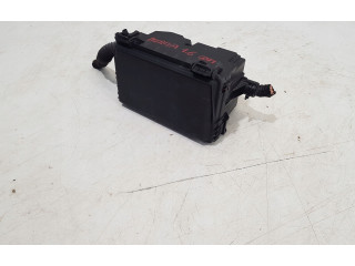 Блок предохранителей     Opel Meriva B    