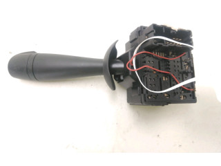 Ручка стеклоочистителей 8201168008 Dacia Sandero