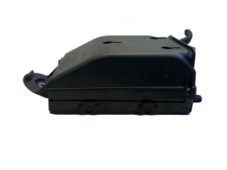 Блок предохранителей 31682732, 31494567 Volvo S60