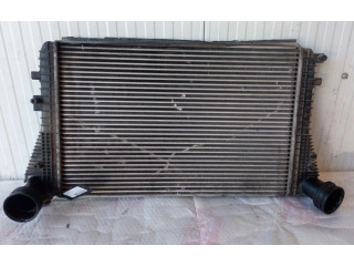 Интеркулер 1K0145803E Volkswagen Golf Plus
