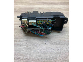 Блок предохранителей 0H240325, 4860   Volkswagen Jetta V    