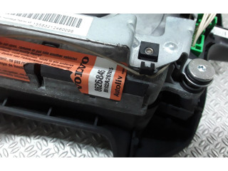 Подушка безопасности водителя 8626845   Volvo V70