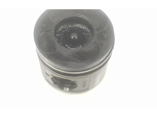 Поршень с шатуном 11217786998 BMW X5 E53 2.9