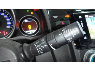 Ручка стеклоочистителей    Honda Jazz