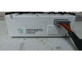 Дисплей    280341078R   Renault Trafic II (X83)