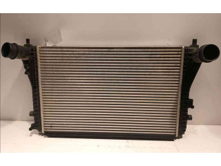 Интеркулер 3C0145805AM Volkswagen Golf VI