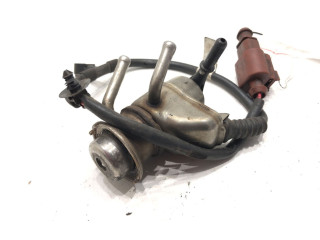 Vstřikovač 04L131113P Skoda Octavia Mk3 (5E)